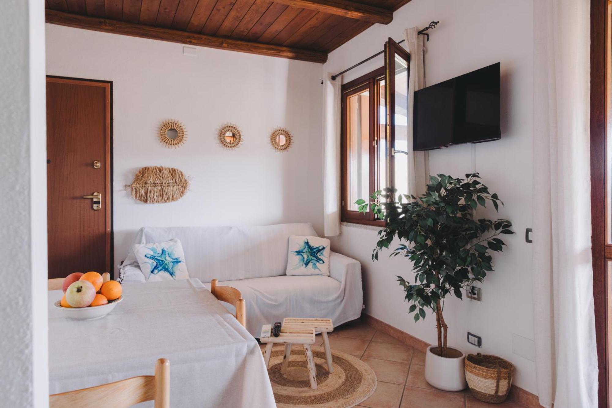 Cactus Mare Apartment Golfo Aranci Exteriér fotografie